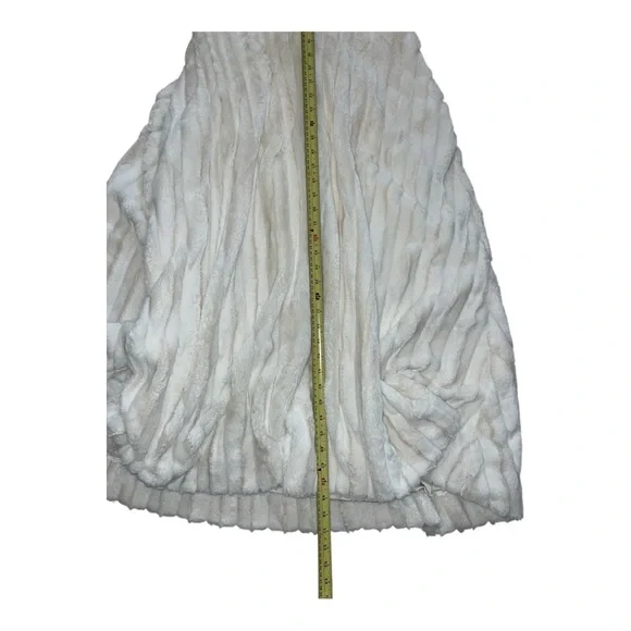 Vintage Womens’s Arctic fox White mink long coat custom made Should Be Size 6 - Picture 11 of 13